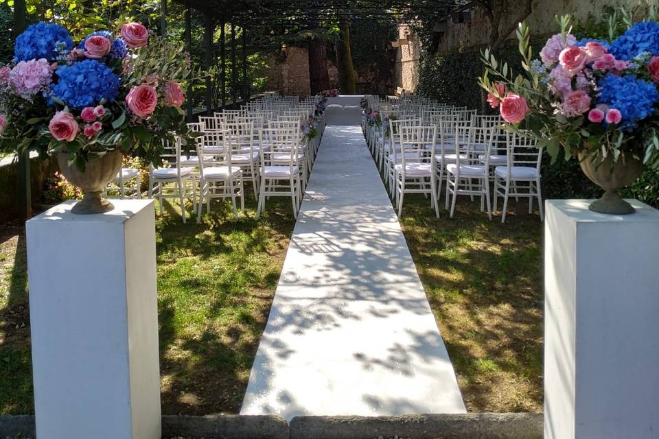 Roberta Compagnoni - Wedding & Event Planner