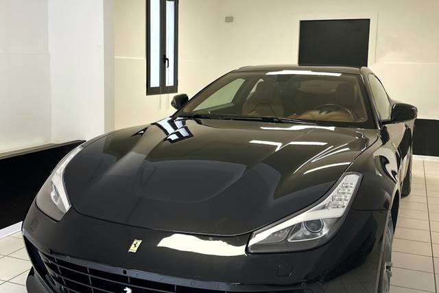 77 Luxury cars