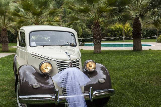 Auto d'epoca Fiat Musone per cerimonie