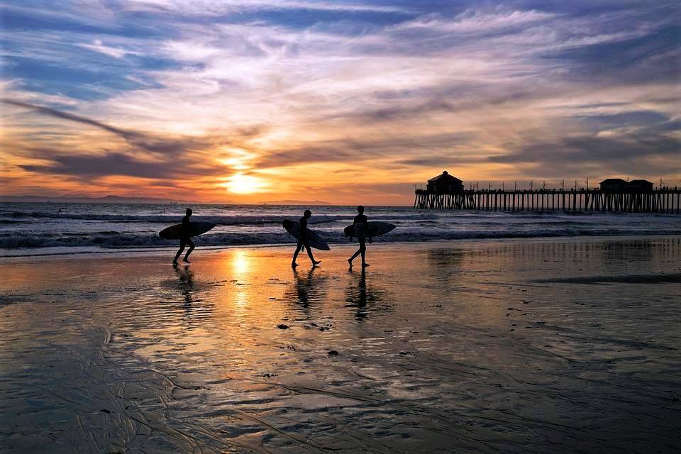 California surfers