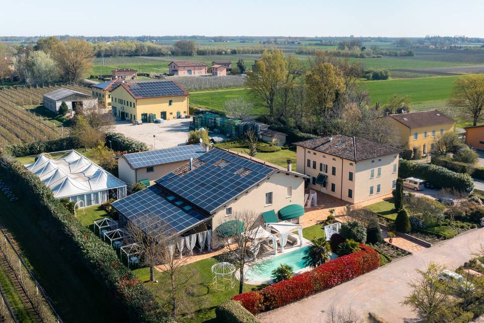 Esterno