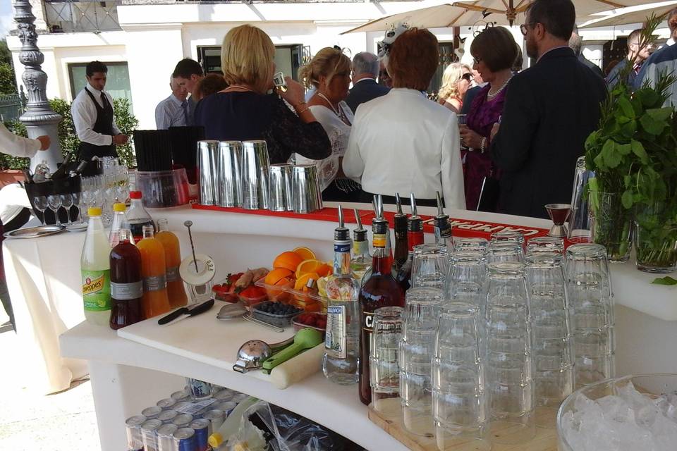 Casina Valadier open bar weddi