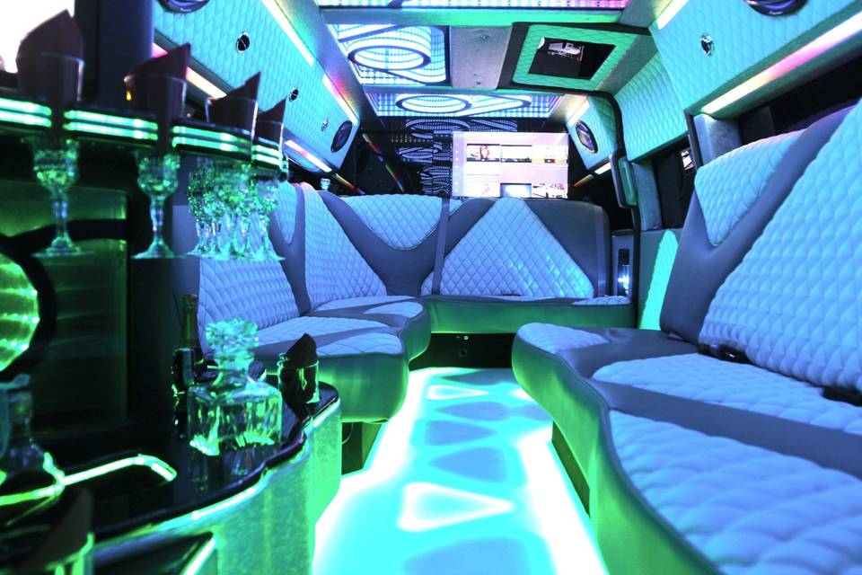 Hummer h2 interior