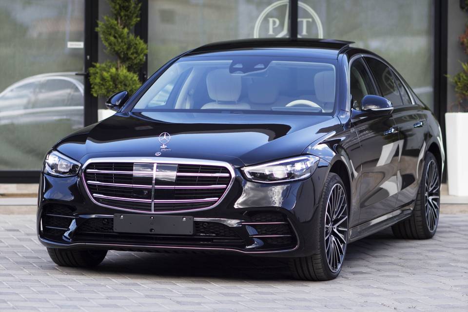 Nuova mercedes S Class