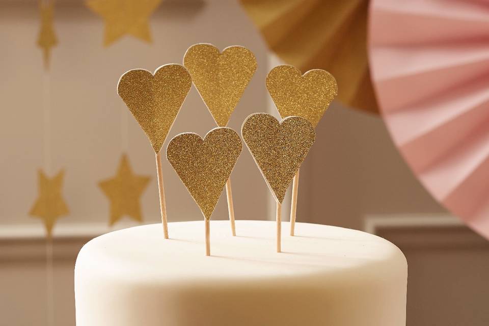 Cake topper