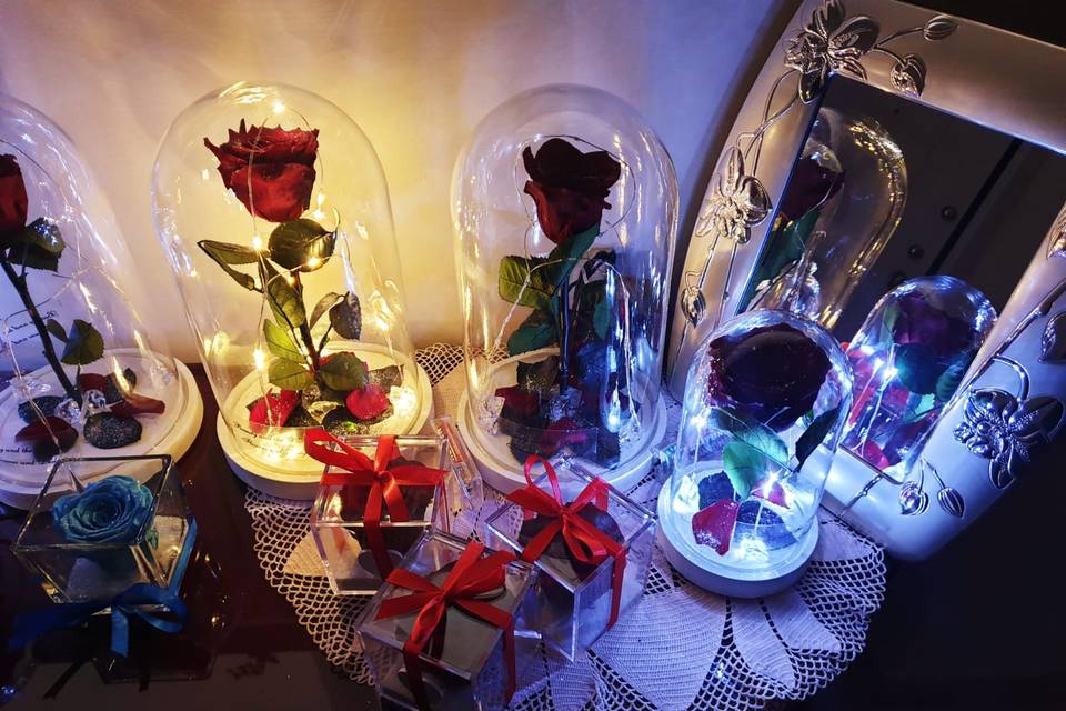 Beauty And The Beast's Flowers And Designs