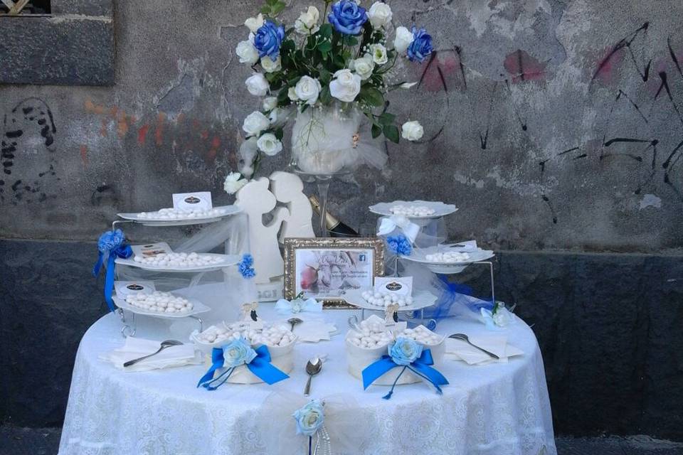 Confettata tema blu