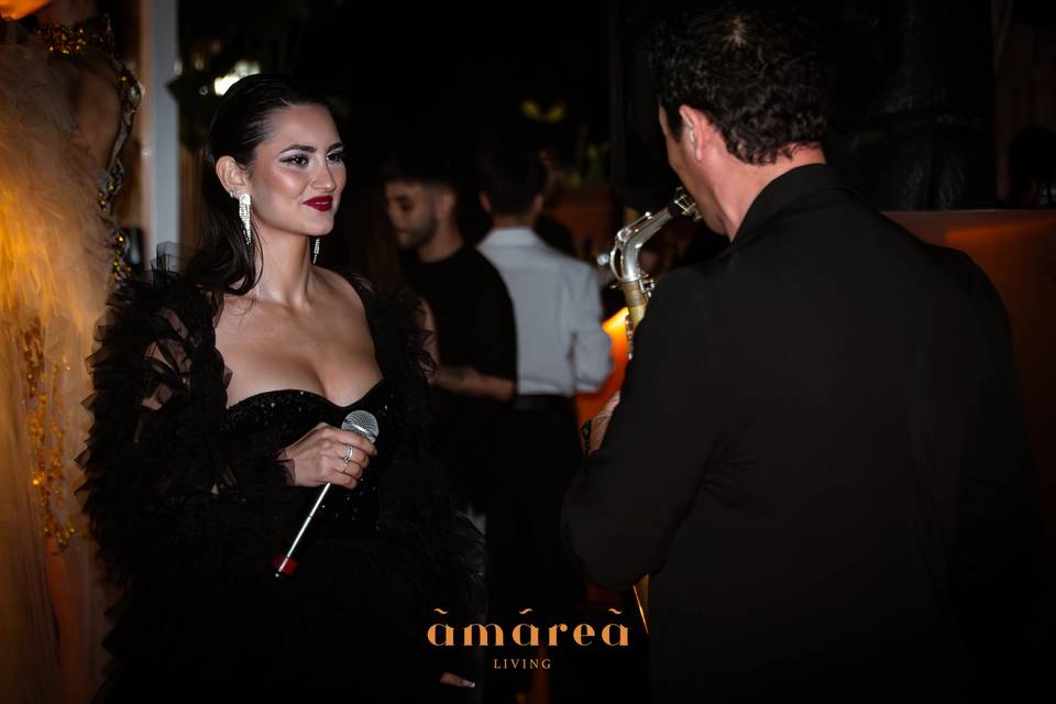 Cantante + sax