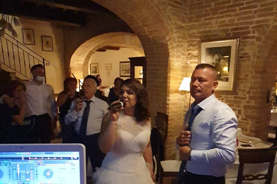 Sposa karaoke