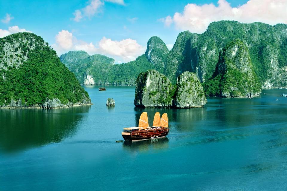 Vietnam - ha long bay