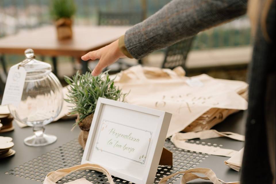 Live Brush Lettering