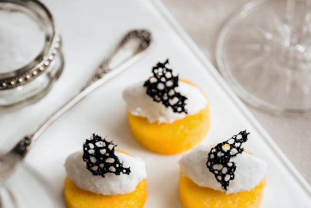 Polenta e crema di anacardi