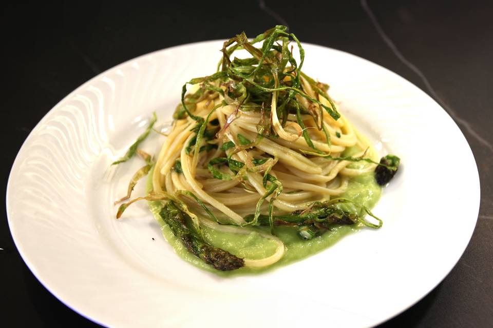 Spaghetti trionfo di asparagi