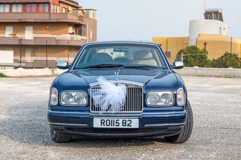 Frontale Bentley