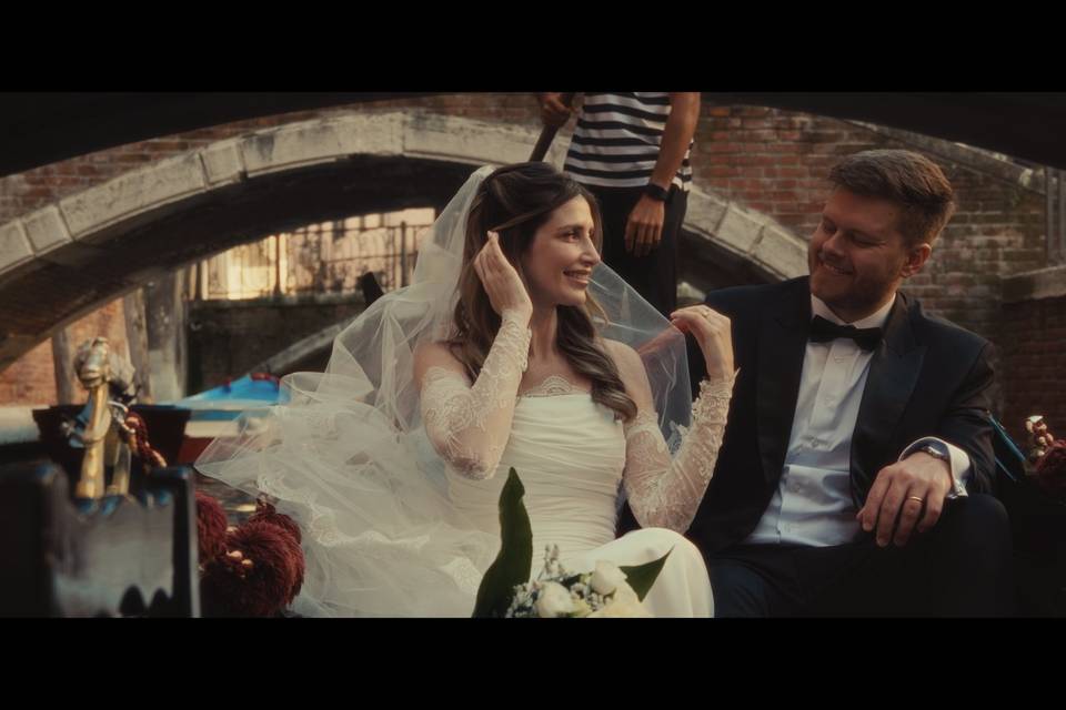 Sergio & Carol - Stills