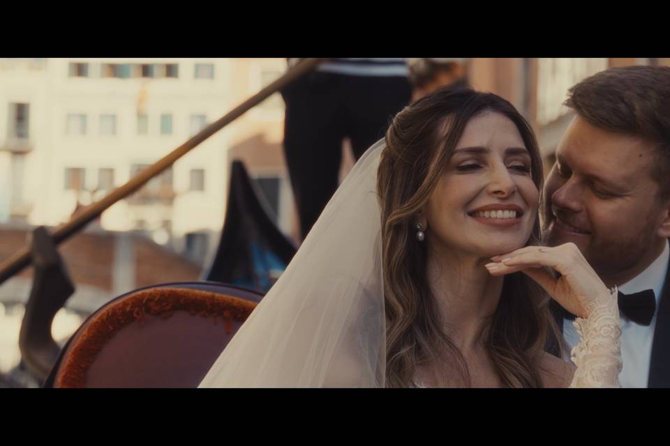 Sergio & Carol - Stills