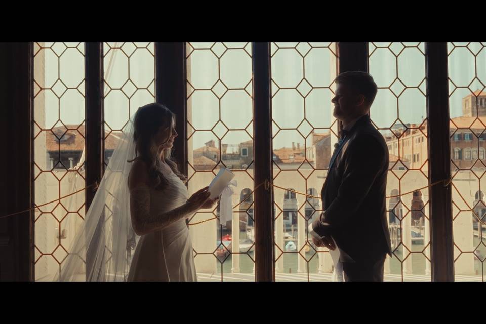 Sergio & Carol - Stills