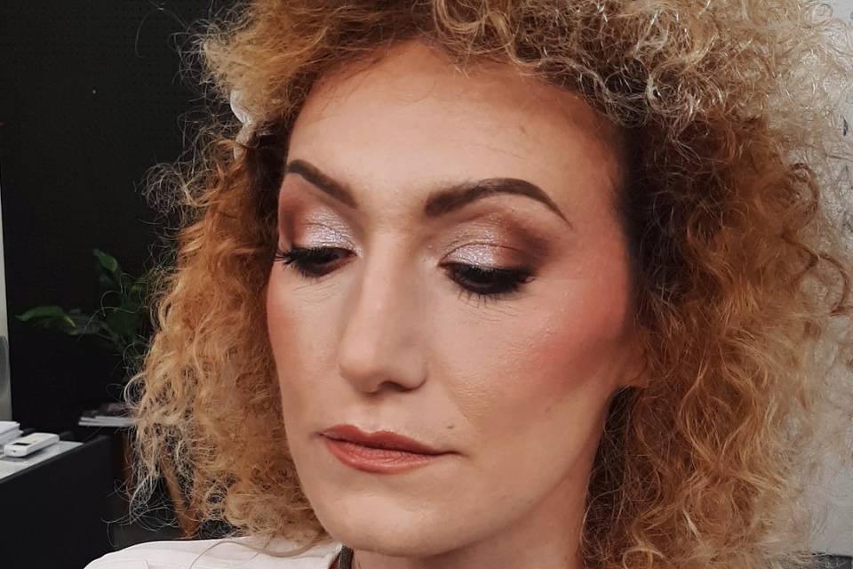 Make up intenso e luminoso