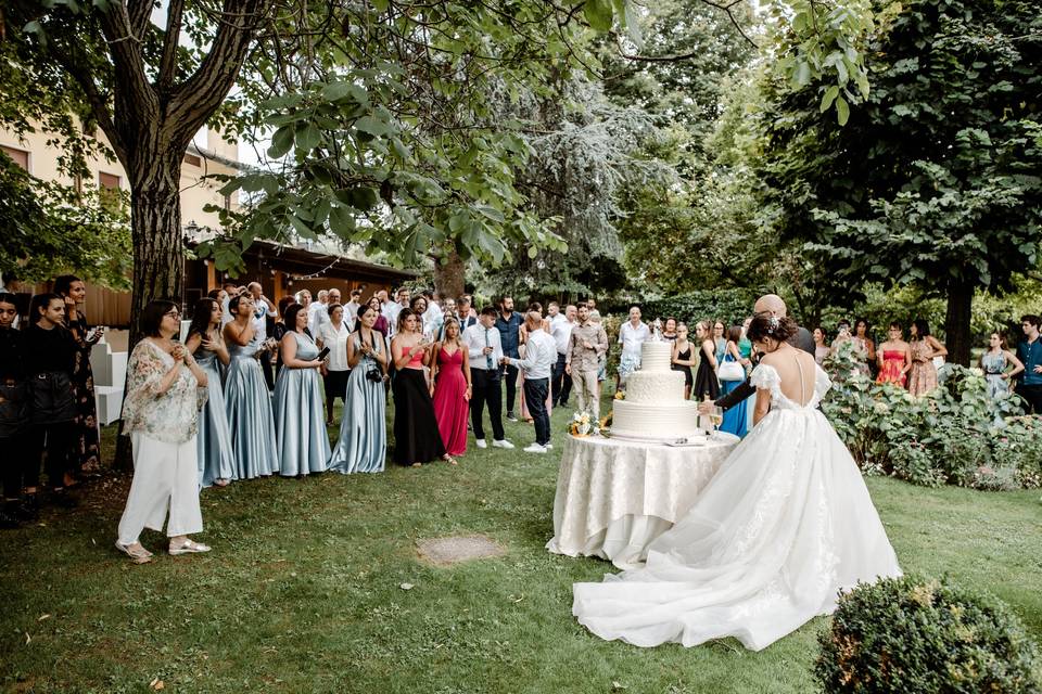 Il taglio della torta