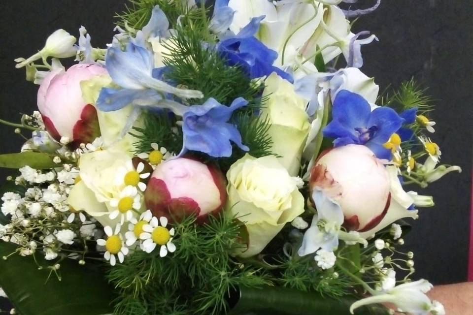 Bouquet con blu