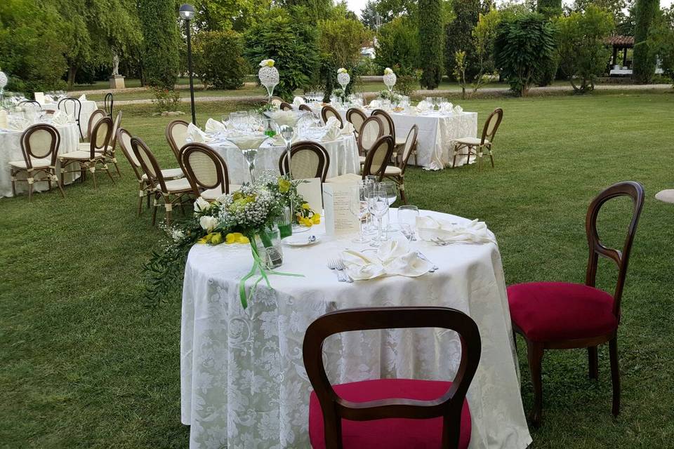 Carrozza per sposi nel Parco