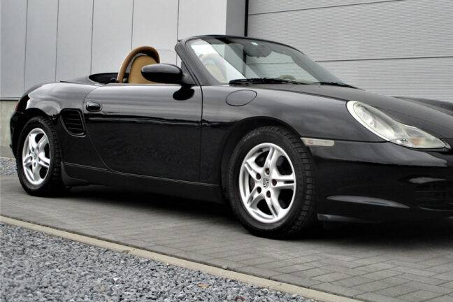 Porsche boxster 2. 7 manual