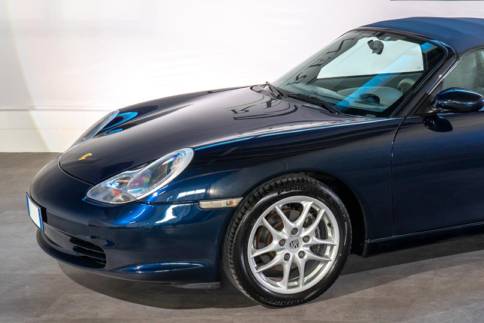 Porsche boxster 2. 7