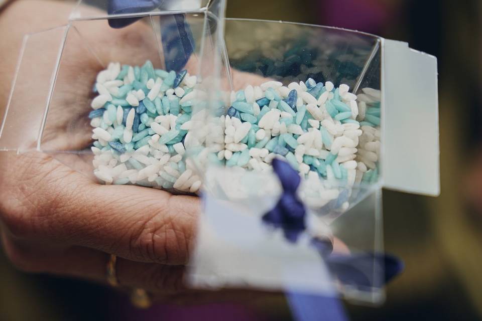 Riso azzurro e blu