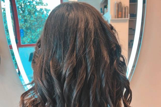 Dettagli acconciatura