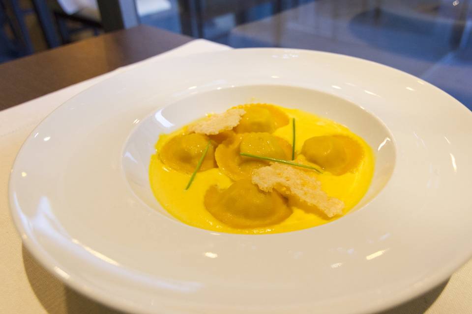 Ravioli di faraona