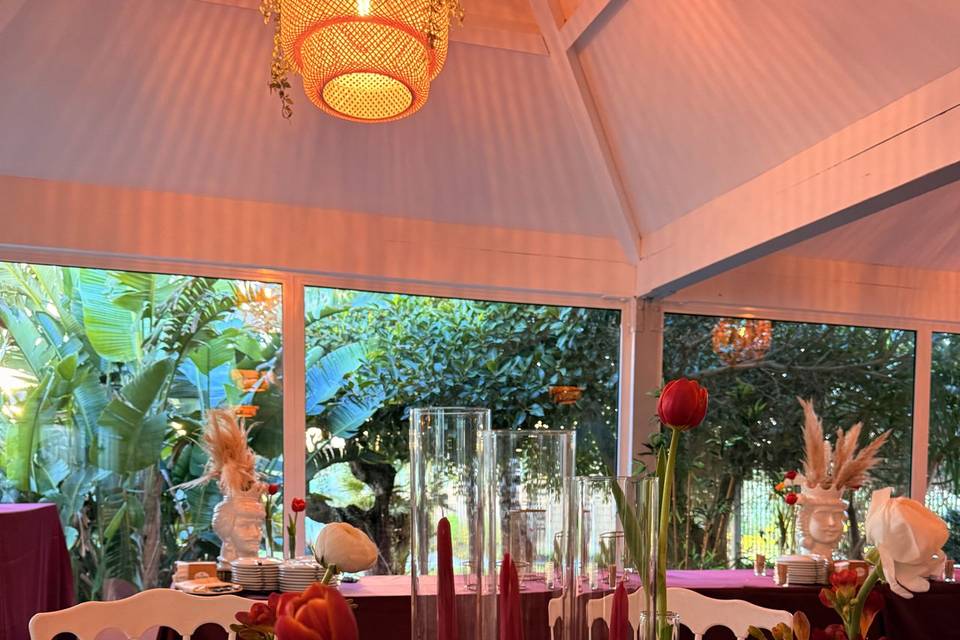 Sala interna vista mare