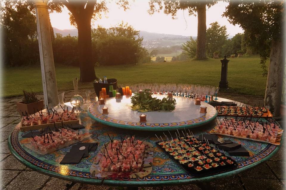 Aperitivo allestito