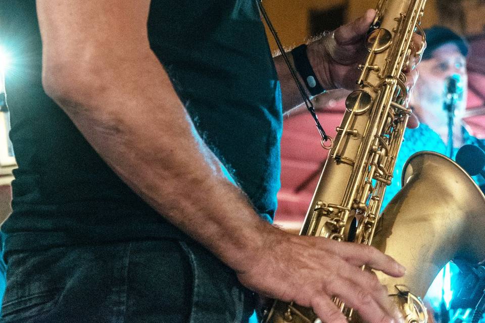 Antonello Seu (tenor sax)