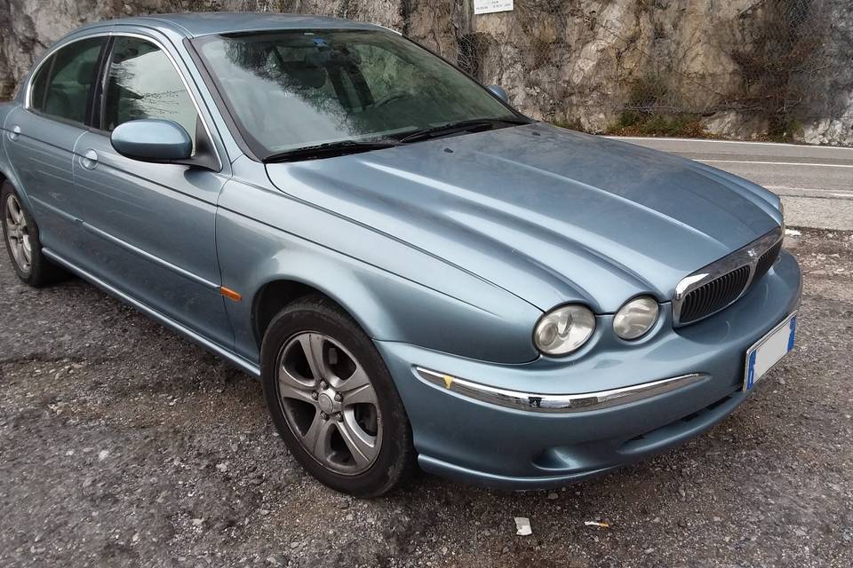 Auto Jaguar classica