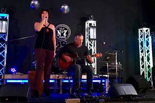 Estracustico