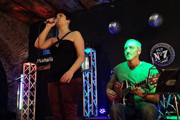 Estracustico