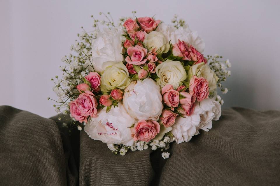 Bouquet peonie e rose