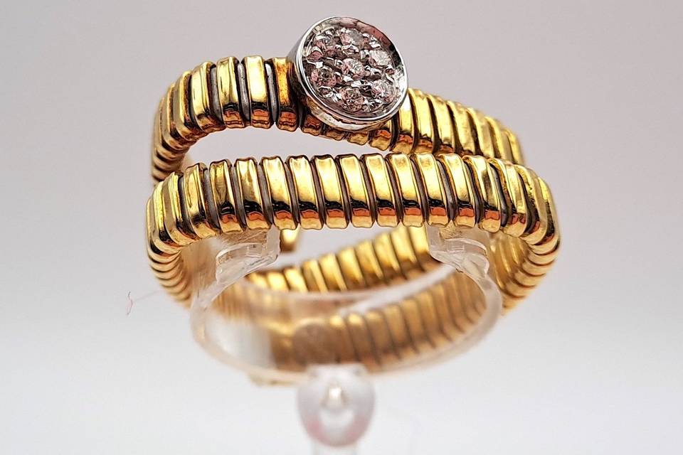 Anello oro e diamanti