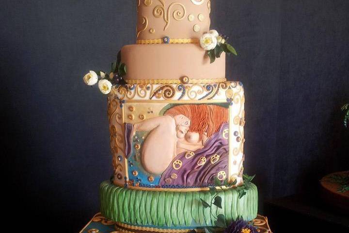 Luxury cake design