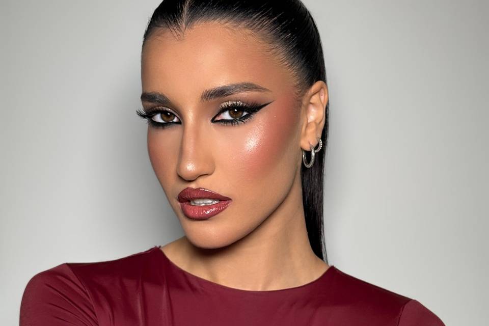 Full glam