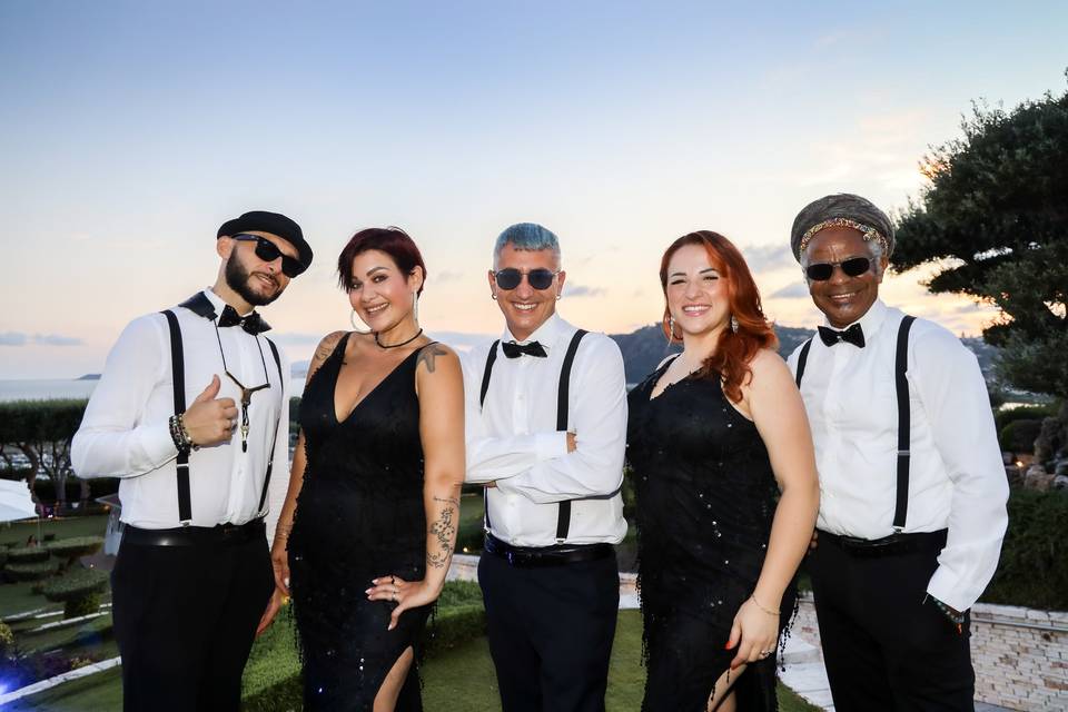 LIVE SHOW