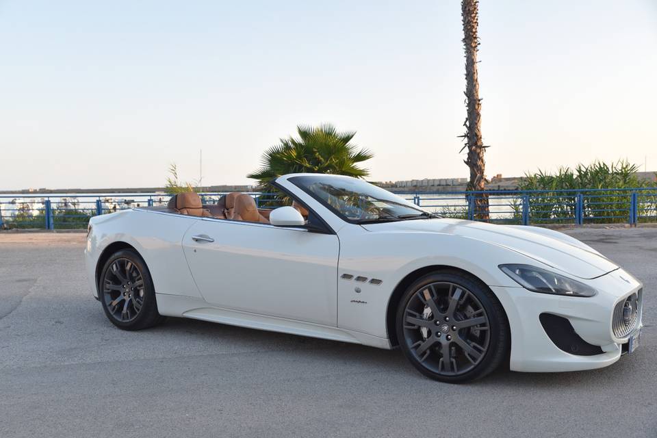 Maserati Gran Cabrio Sport