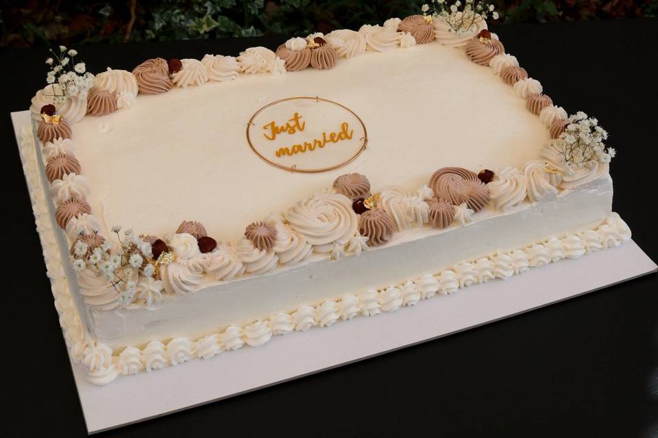 Lambeth cake