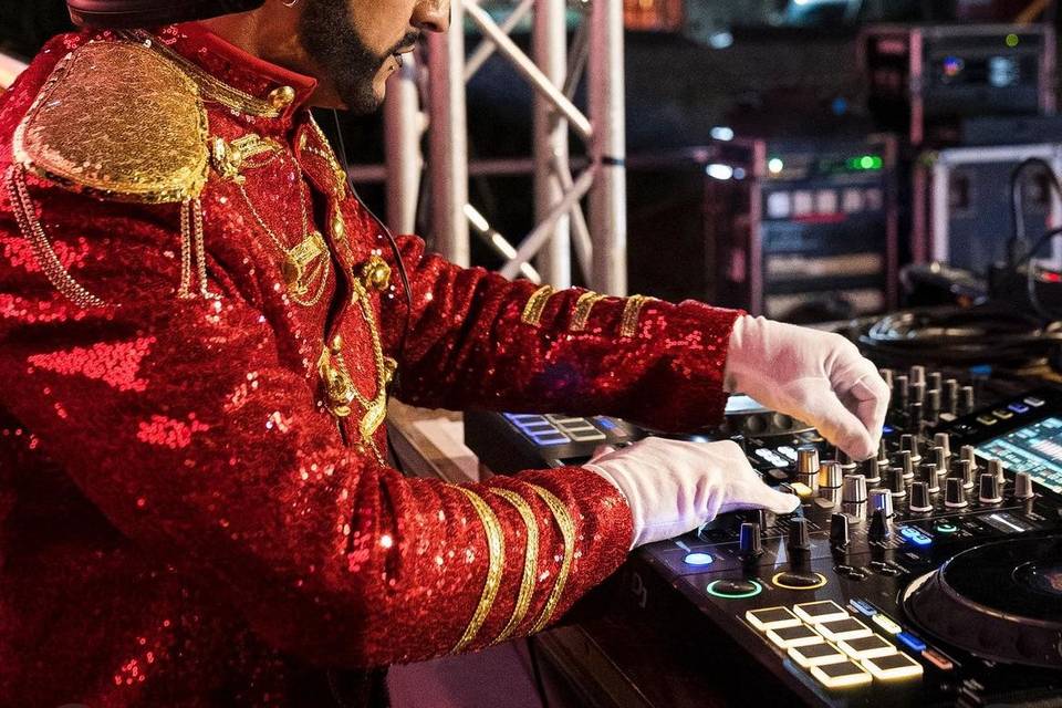 dj per festa napoli