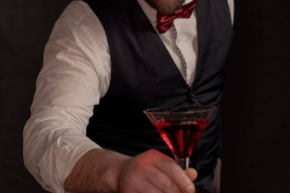 The Tailor - Bar Service