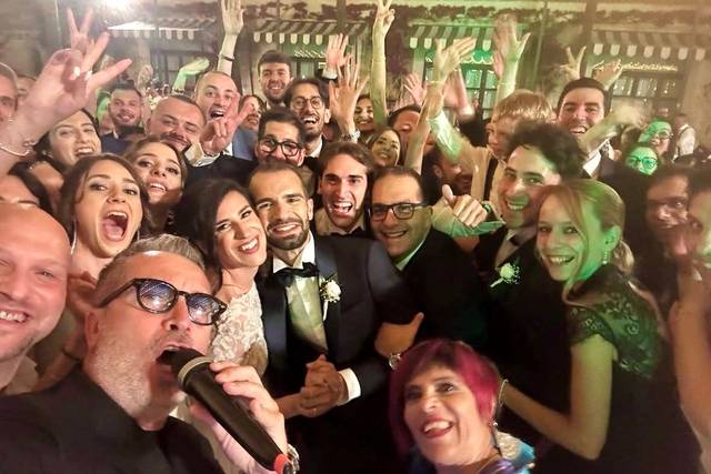 Viva la Vida Enternainment