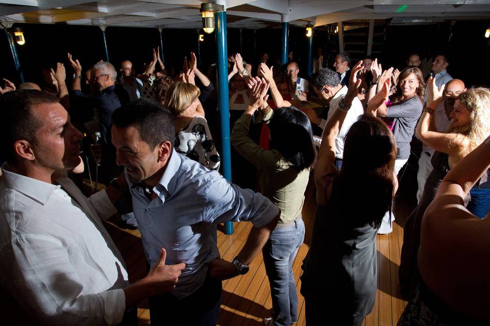 Dance ' 70 on the boat