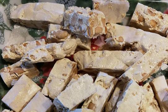 Torrone fatto in casa