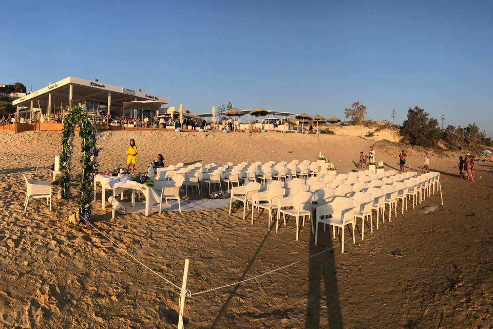 Cerimonia in spiaggia