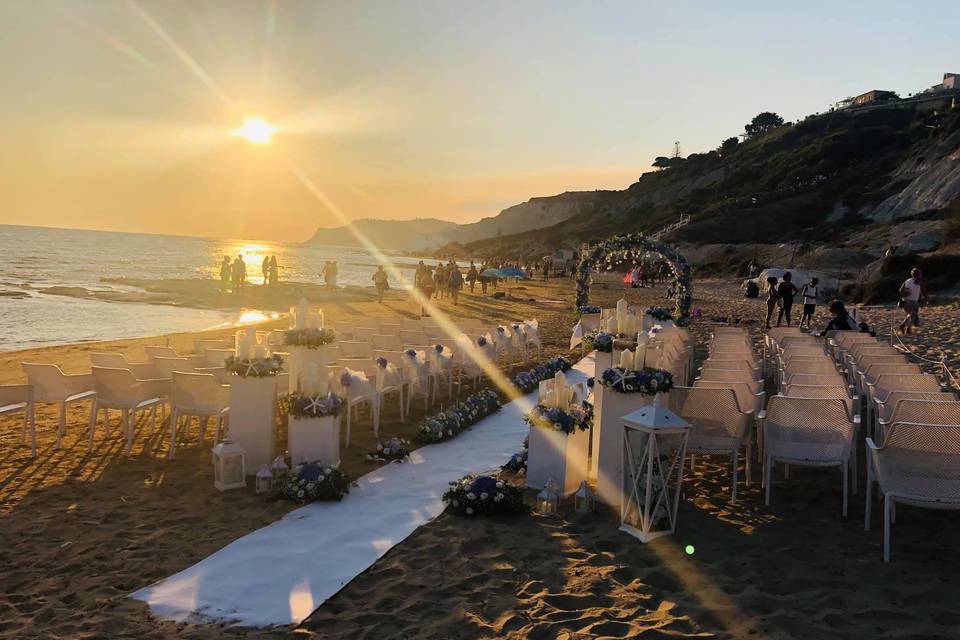 Cerimonia in spiaggia